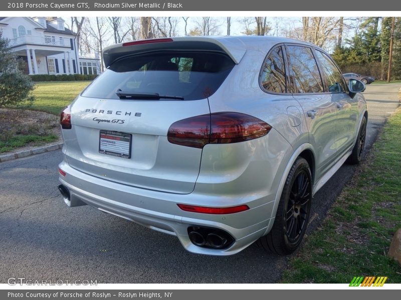 Rhodium Silver Metallic / Black 2018 Porsche Cayenne GTS