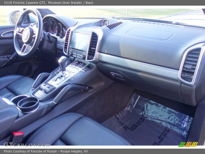 Rhodium Silver Metallic / Black 2018 Porsche Cayenne GTS