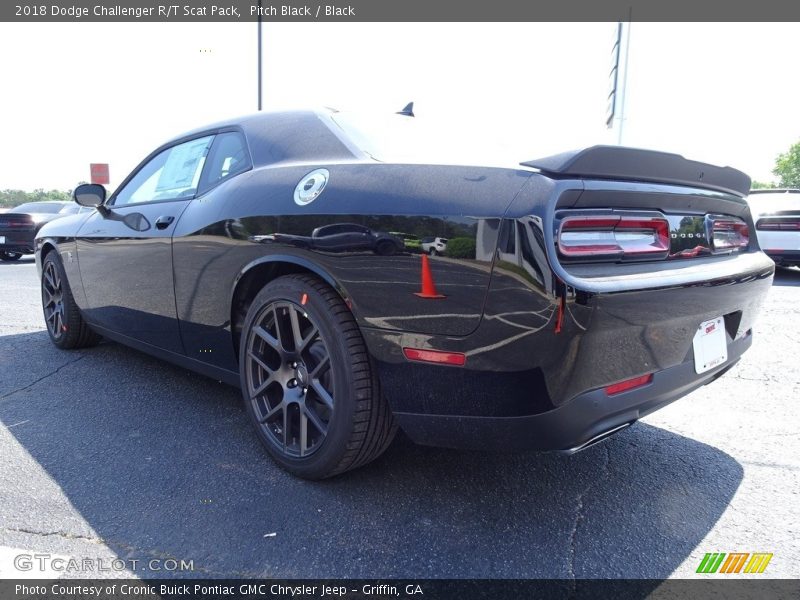 Pitch Black / Black 2018 Dodge Challenger R/T Scat Pack