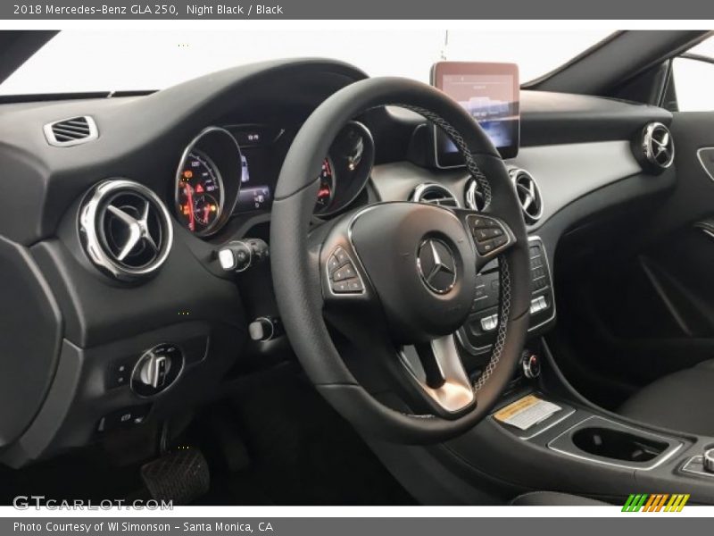 Night Black / Black 2018 Mercedes-Benz GLA 250
