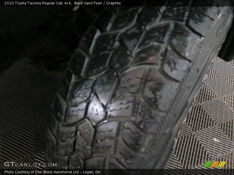 Black Sand Pearl / Graphite 2010 Toyota Tacoma Regular Cab 4x4