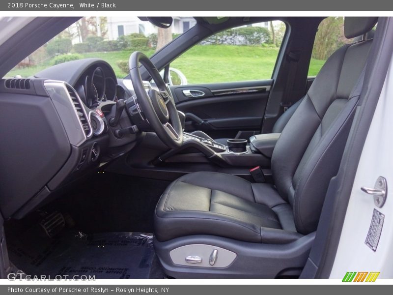 Front Seat of 2018 Cayenne 