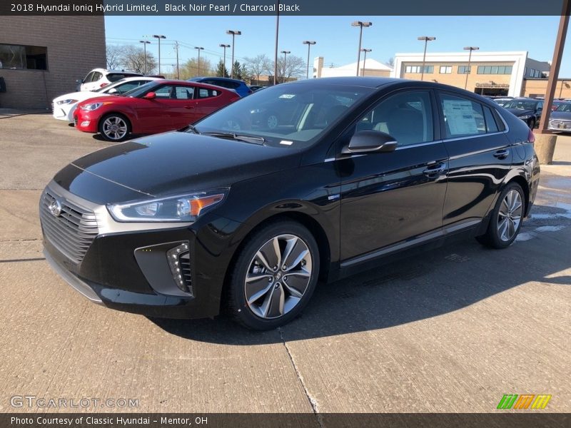 Front 3/4 View of 2018 Ioniq Hybrid Limited
