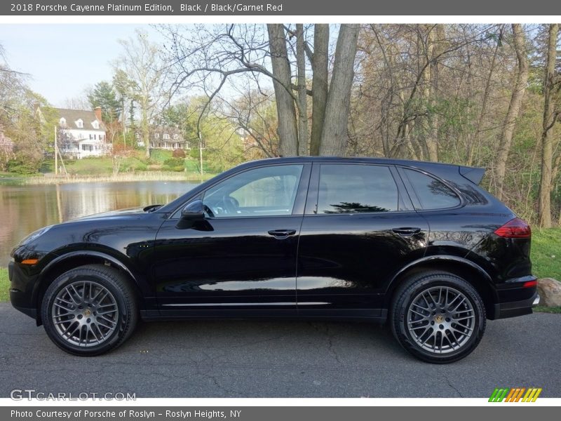  2018 Cayenne Platinum Edition Black