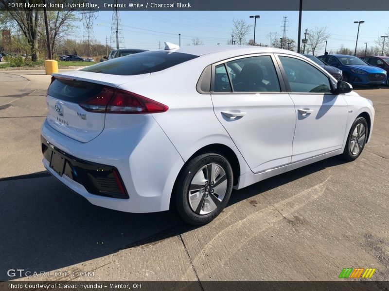 Ceramic White / Charcoal Black 2018 Hyundai Ioniq Hybrid Blue