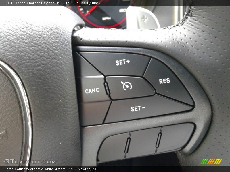 B5 Blue Pearl / Black 2018 Dodge Charger Daytona 392