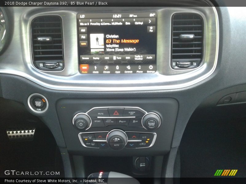 B5 Blue Pearl / Black 2018 Dodge Charger Daytona 392