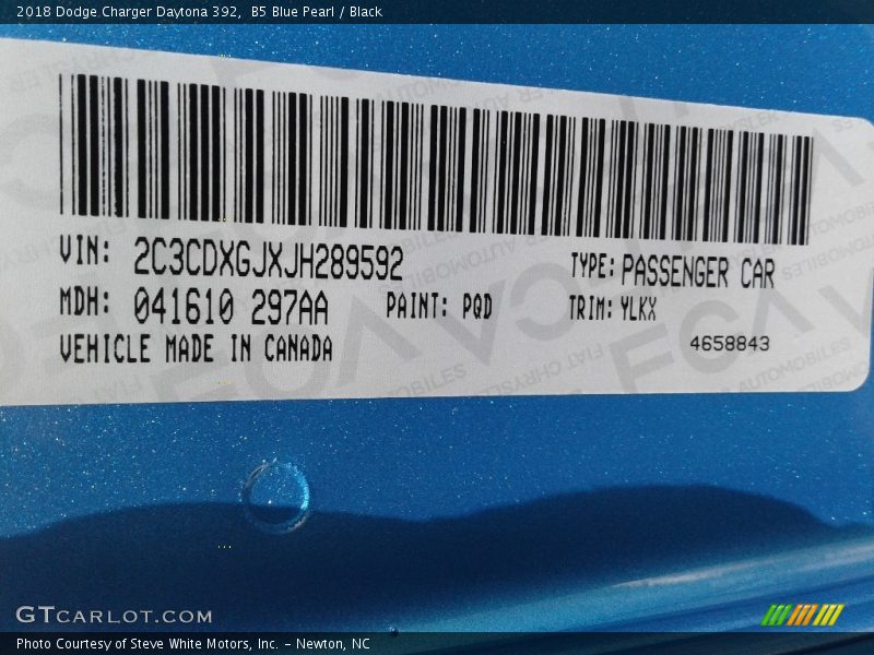 B5 Blue Pearl / Black 2018 Dodge Charger Daytona 392