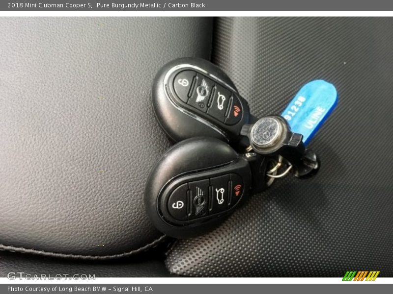 Pure Burgundy Metallic / Carbon Black 2018 Mini Clubman Cooper S