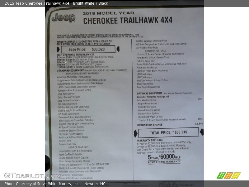 Bright White / Black 2019 Jeep Cherokee Trailhawk 4x4