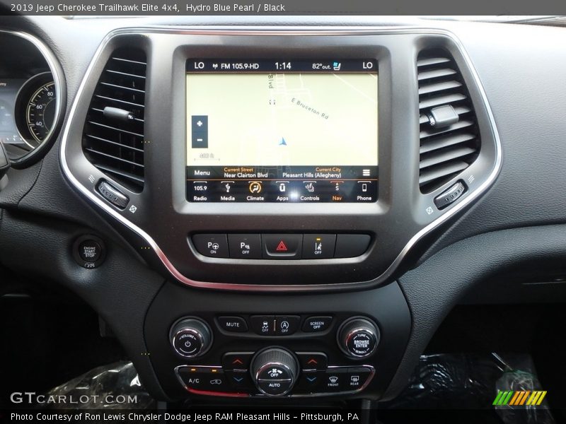 Hydro Blue Pearl / Black 2019 Jeep Cherokee Trailhawk Elite 4x4