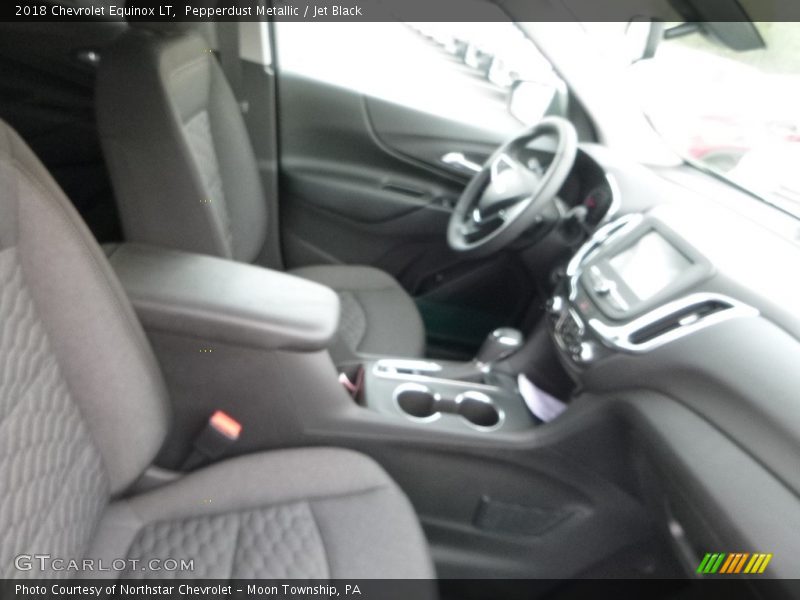 Pepperdust Metallic / Jet Black 2018 Chevrolet Equinox LT