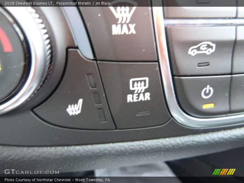 Pepperdust Metallic / Jet Black 2018 Chevrolet Equinox LT