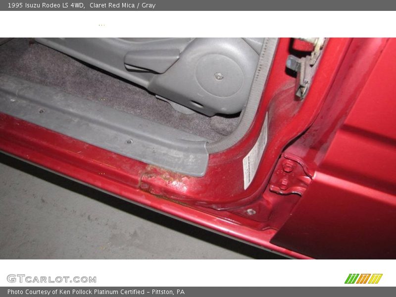 Claret Red Mica / Gray 1995 Isuzu Rodeo LS 4WD