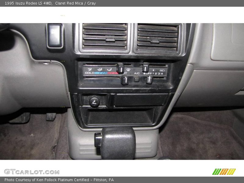 Claret Red Mica / Gray 1995 Isuzu Rodeo LS 4WD