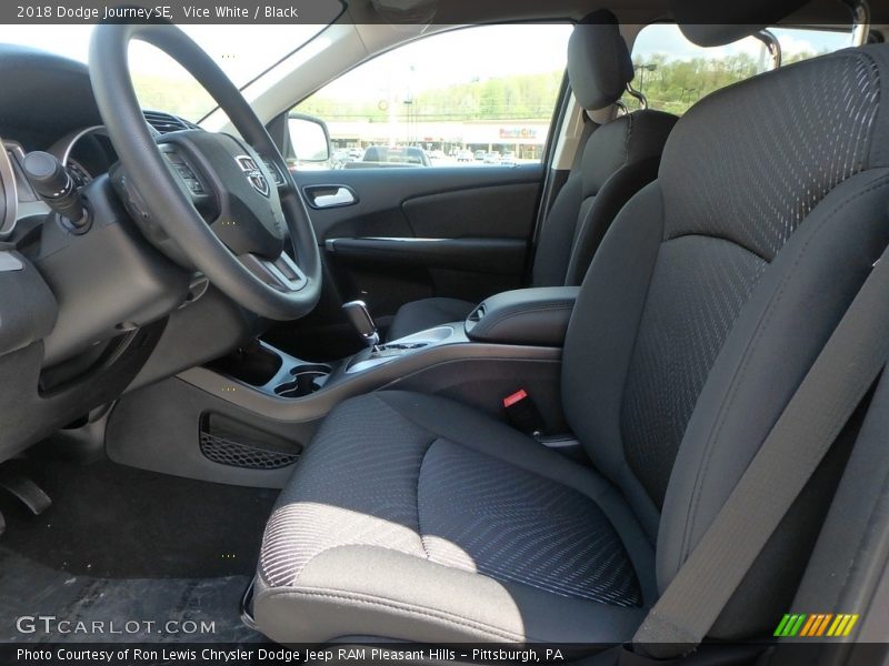 Vice White / Black 2018 Dodge Journey SE