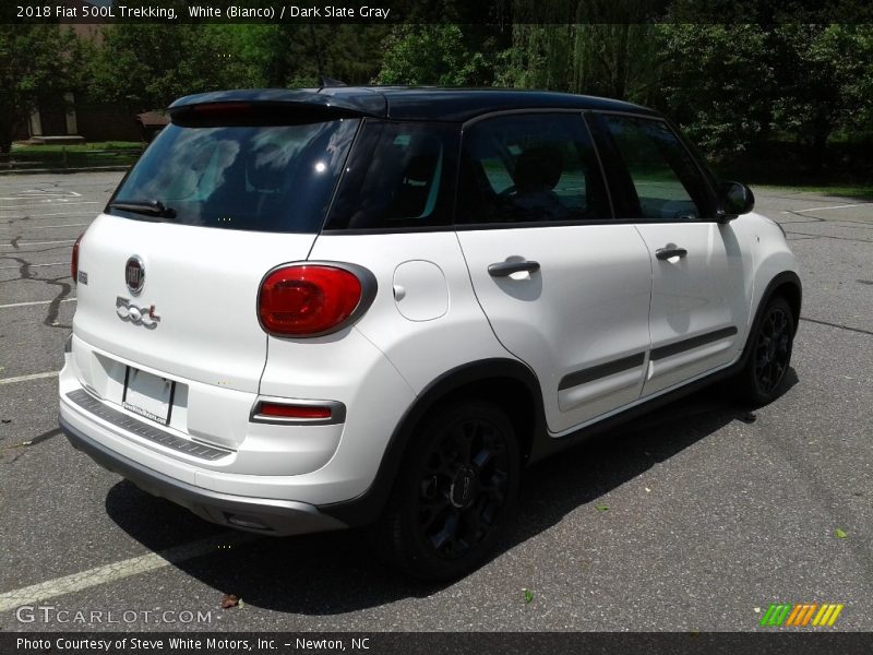 White (Bianco) / Dark Slate Gray 2018 Fiat 500L Trekking