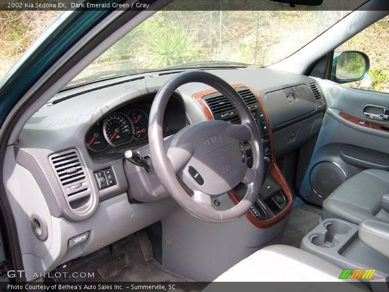 Dark Emerald Green / Gray 2002 Kia Sedona EX