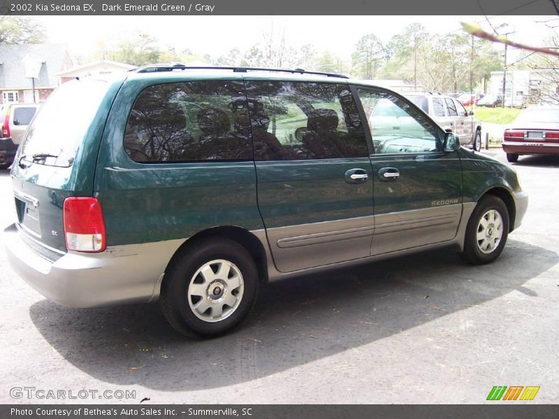 Dark Emerald Green / Gray 2002 Kia Sedona EX