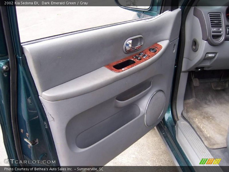 Dark Emerald Green / Gray 2002 Kia Sedona EX