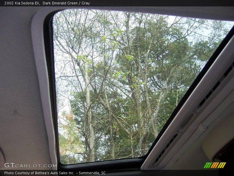 Dark Emerald Green / Gray 2002 Kia Sedona EX