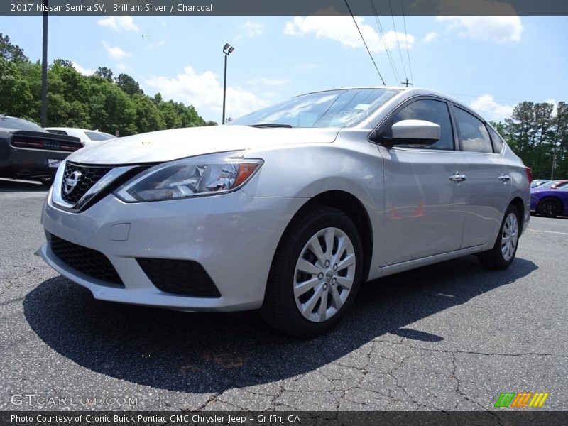 Brilliant Silver / Charcoal 2017 Nissan Sentra SV