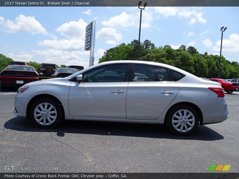 Brilliant Silver / Charcoal 2017 Nissan Sentra SV
