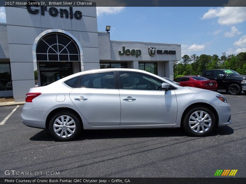 Brilliant Silver / Charcoal 2017 Nissan Sentra SV