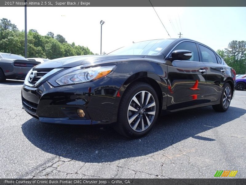 Super Black / Beige 2017 Nissan Altima 2.5 SL
