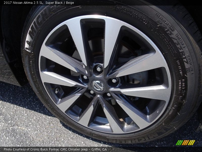 Super Black / Beige 2017 Nissan Altima 2.5 SL