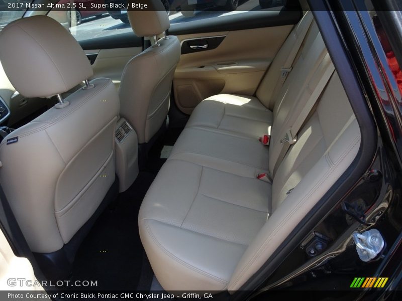 Super Black / Beige 2017 Nissan Altima 2.5 SL