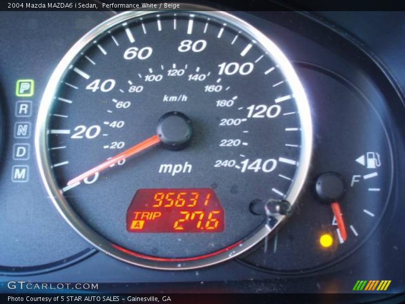 Performance White / Beige 2004 Mazda MAZDA6 i Sedan