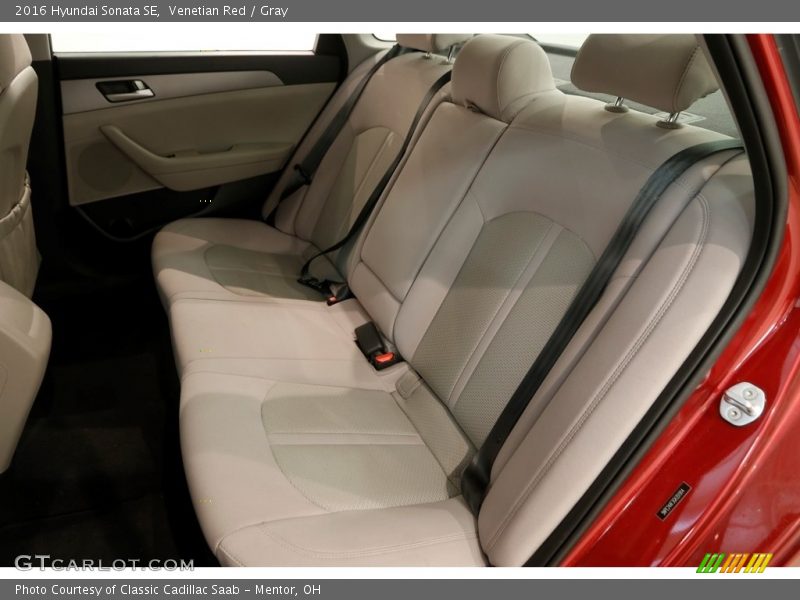 Venetian Red / Gray 2016 Hyundai Sonata SE