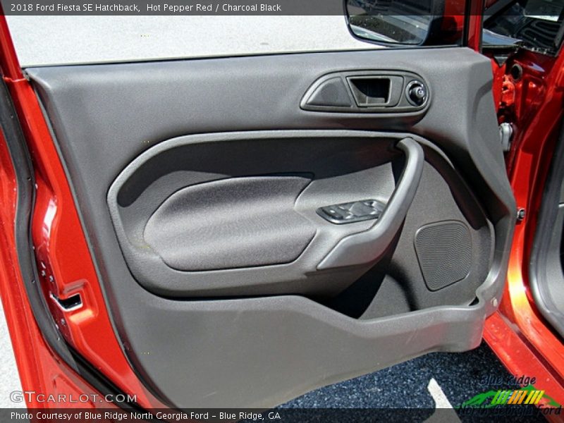 Hot Pepper Red / Charcoal Black 2018 Ford Fiesta SE Hatchback