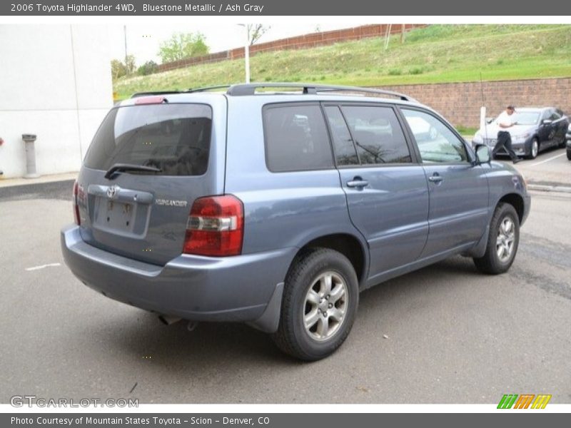 Bluestone Metallic / Ash Gray 2006 Toyota Highlander 4WD