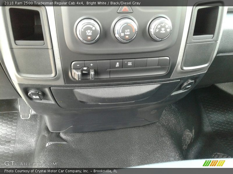 Bright White / Black/Diesel Gray 2018 Ram 2500 Tradesman Regular Cab 4x4
