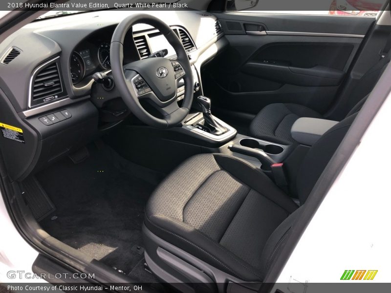 Quartz White Pearl / Black 2018 Hyundai Elantra Value Edition