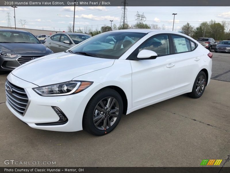 Quartz White Pearl / Black 2018 Hyundai Elantra Value Edition