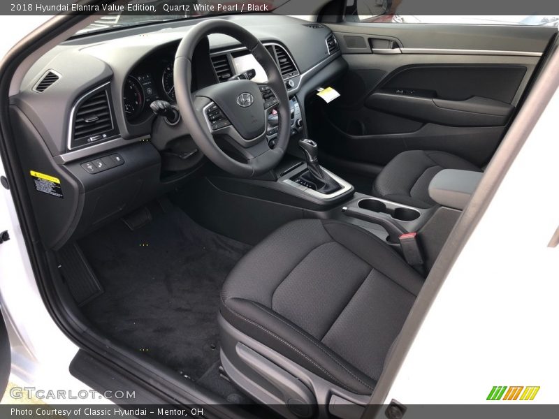 Quartz White Pearl / Black 2018 Hyundai Elantra Value Edition