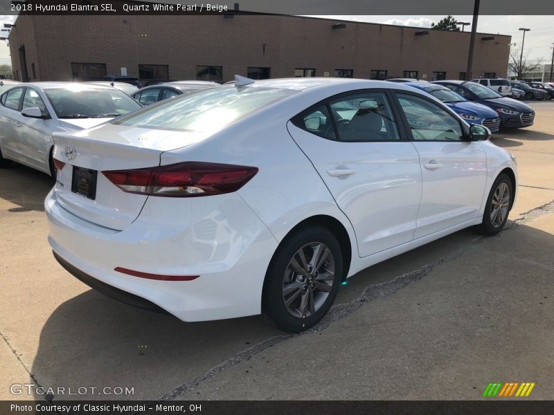 Quartz White Pearl / Beige 2018 Hyundai Elantra SEL