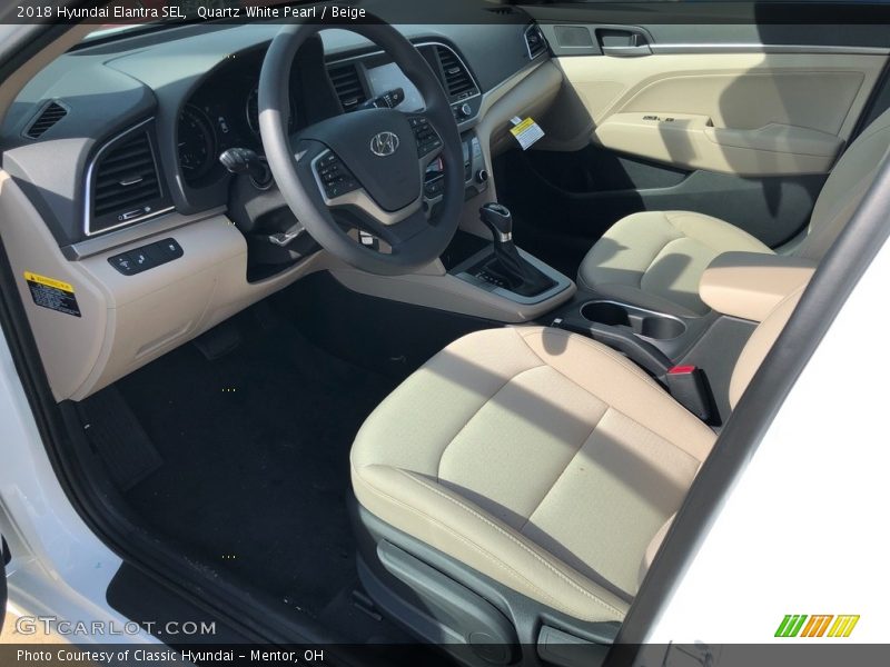 Quartz White Pearl / Beige 2018 Hyundai Elantra SEL