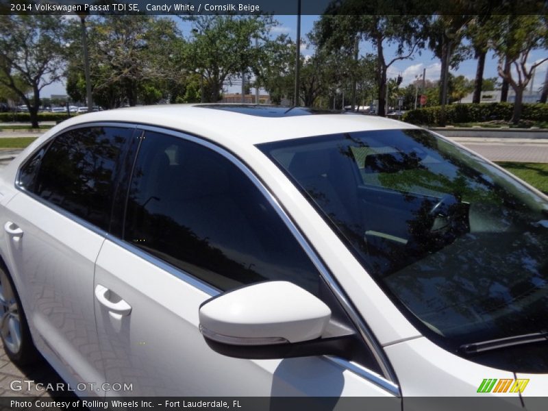 Candy White / Cornsilk Beige 2014 Volkswagen Passat TDI SE