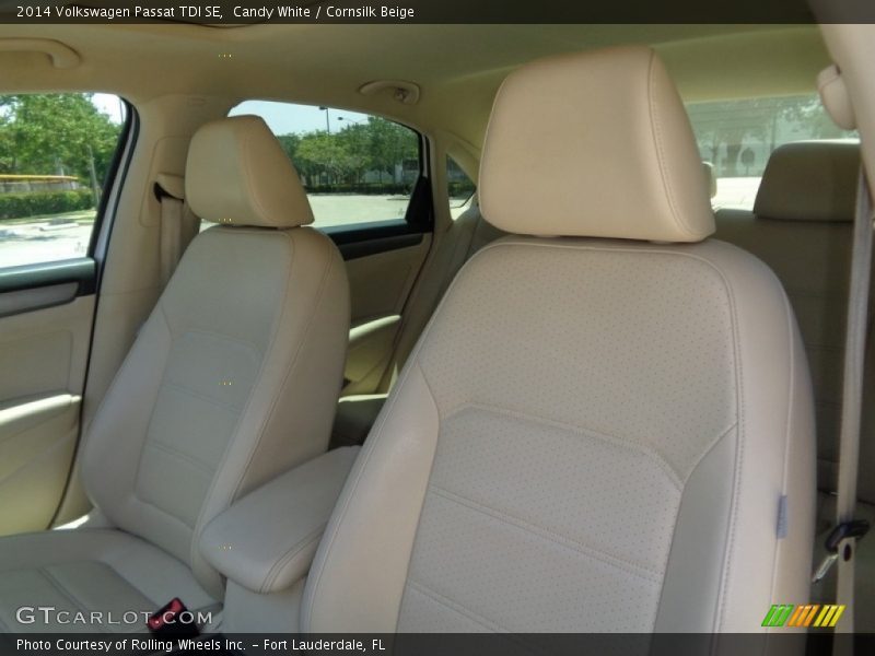Candy White / Cornsilk Beige 2014 Volkswagen Passat TDI SE