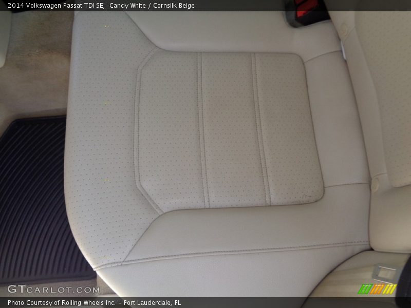 Candy White / Cornsilk Beige 2014 Volkswagen Passat TDI SE