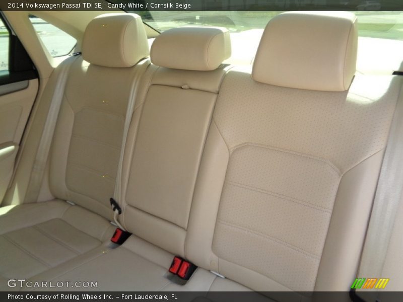 Candy White / Cornsilk Beige 2014 Volkswagen Passat TDI SE