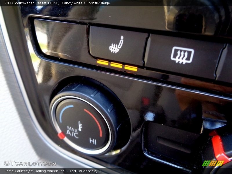 Candy White / Cornsilk Beige 2014 Volkswagen Passat TDI SE