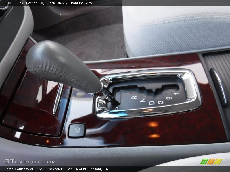 Black Onyx / Titanium Gray 2007 Buick Lucerne CX