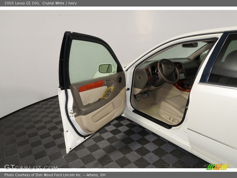 Crystal White / Ivory 2003 Lexus GS 300