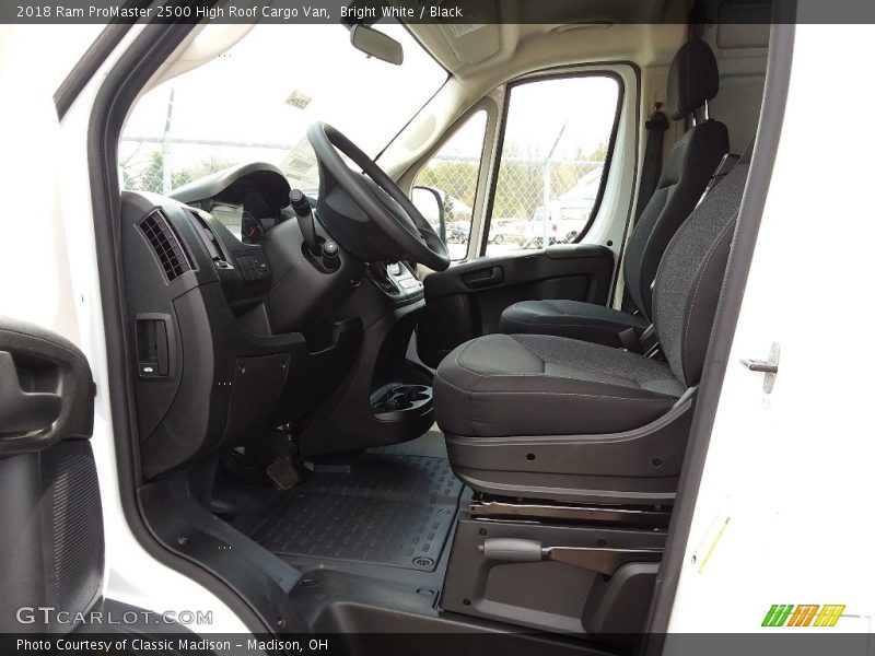 Bright White / Black 2018 Ram ProMaster 2500 High Roof Cargo Van