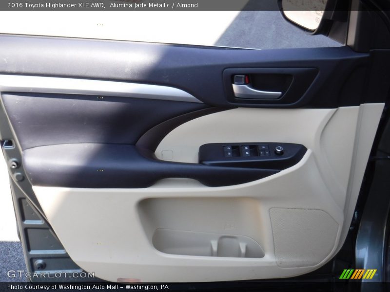 Alumina Jade Metallic / Almond 2016 Toyota Highlander XLE AWD